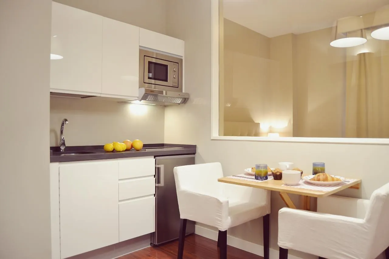 Apartamentos Plaza Del Obispo Malaga Spain