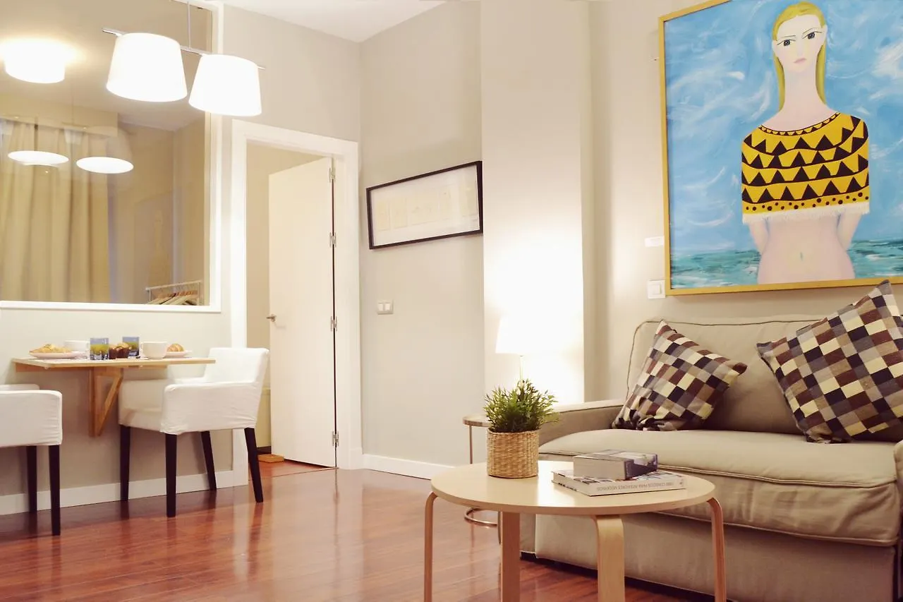 Apartamentos Plaza Del Obispo Malaga