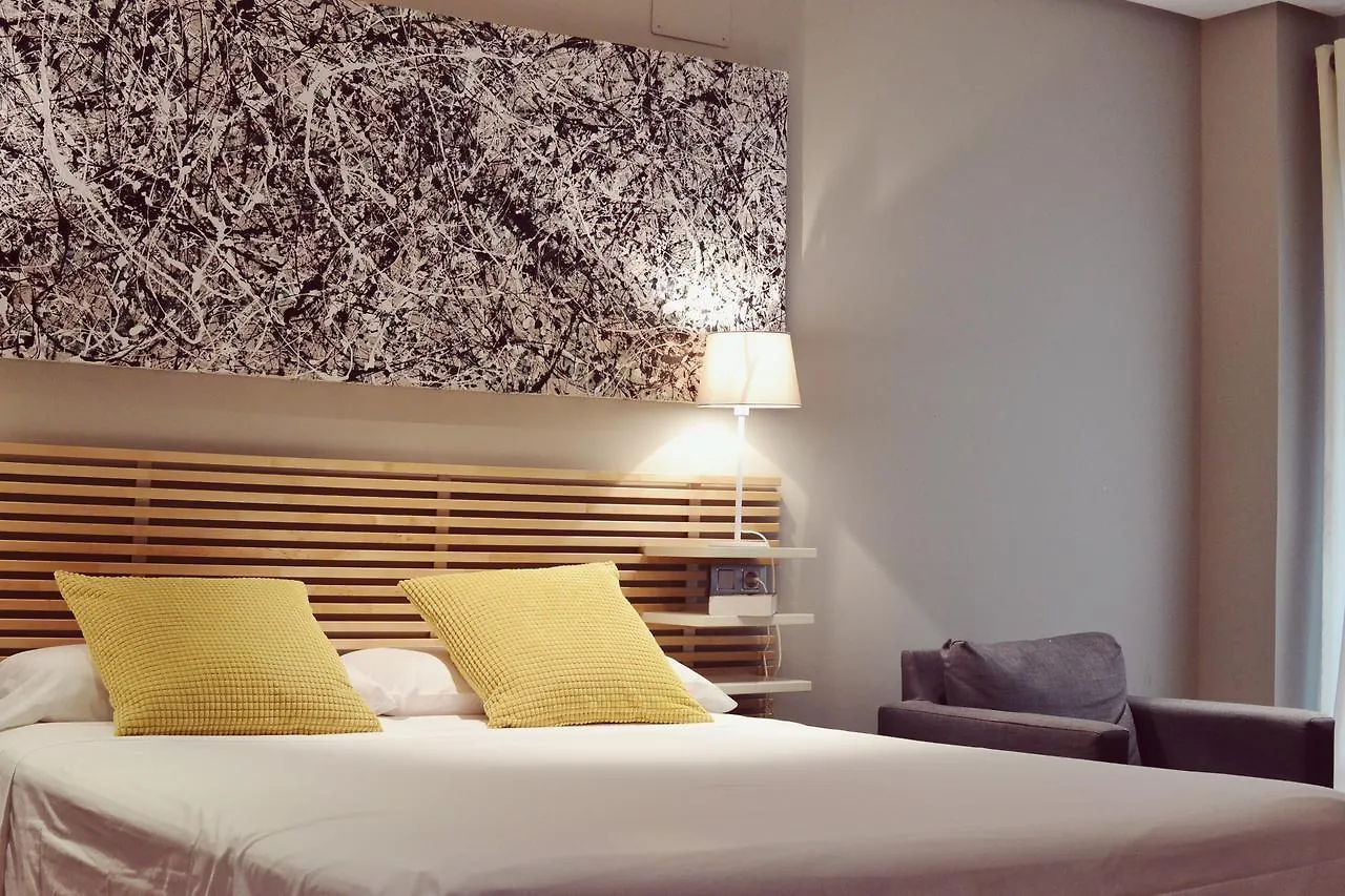 Apartment Apartamentos Plaza Del Obispo Malaga Spain